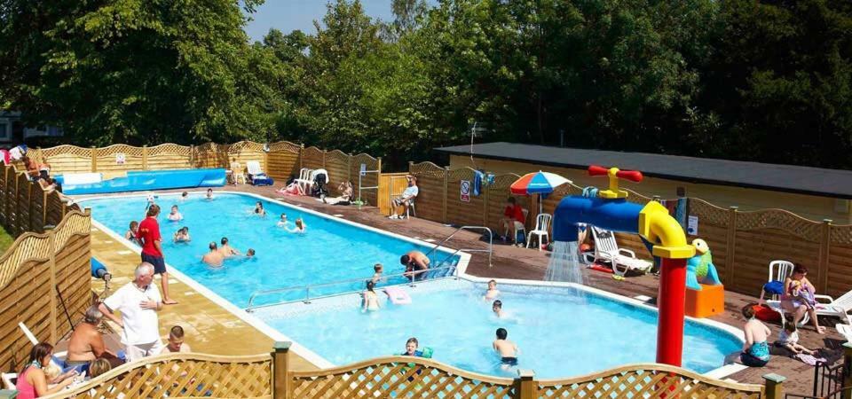 Hastings Holiday Home At Fairlight Lodge Beauport Holiday Park St Leonards-on-Sea Bagian luar foto